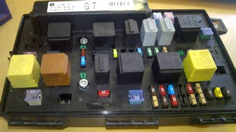 cleaning corroded fuse box